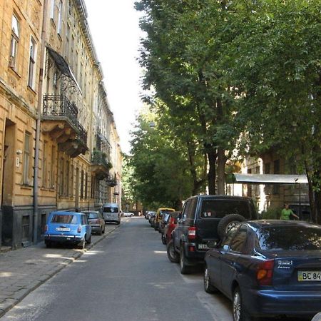 Cosy flat Apartment Lviv Luaran gambar